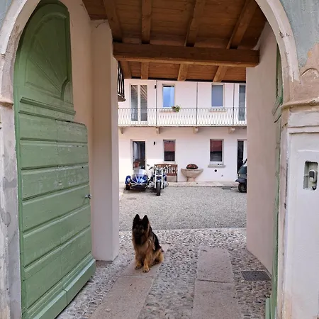 Oda ve Kahvaltı Il Cortile 3*